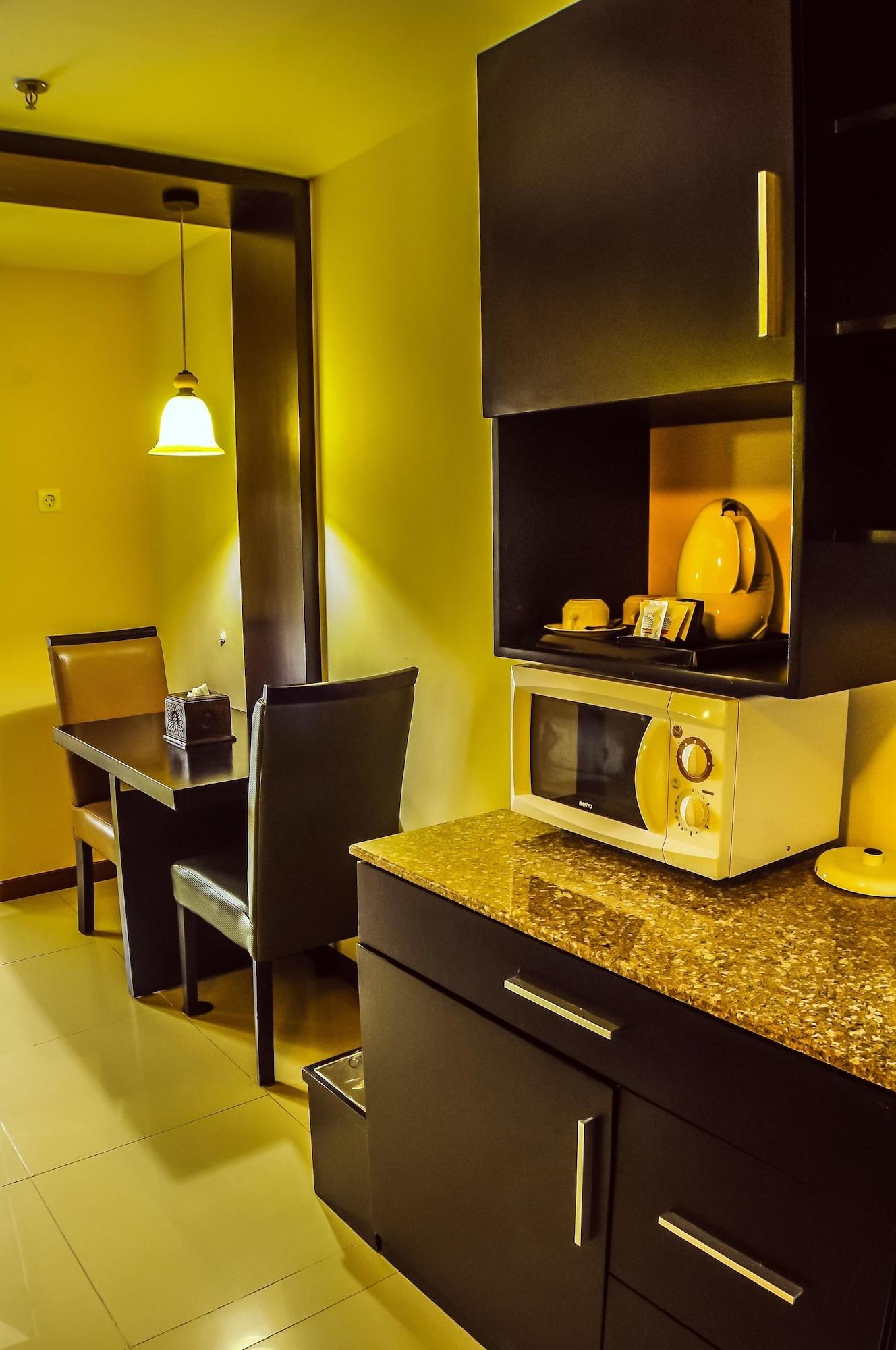 Marbella Suites Bandung Cimenyan Екстер'єр фото