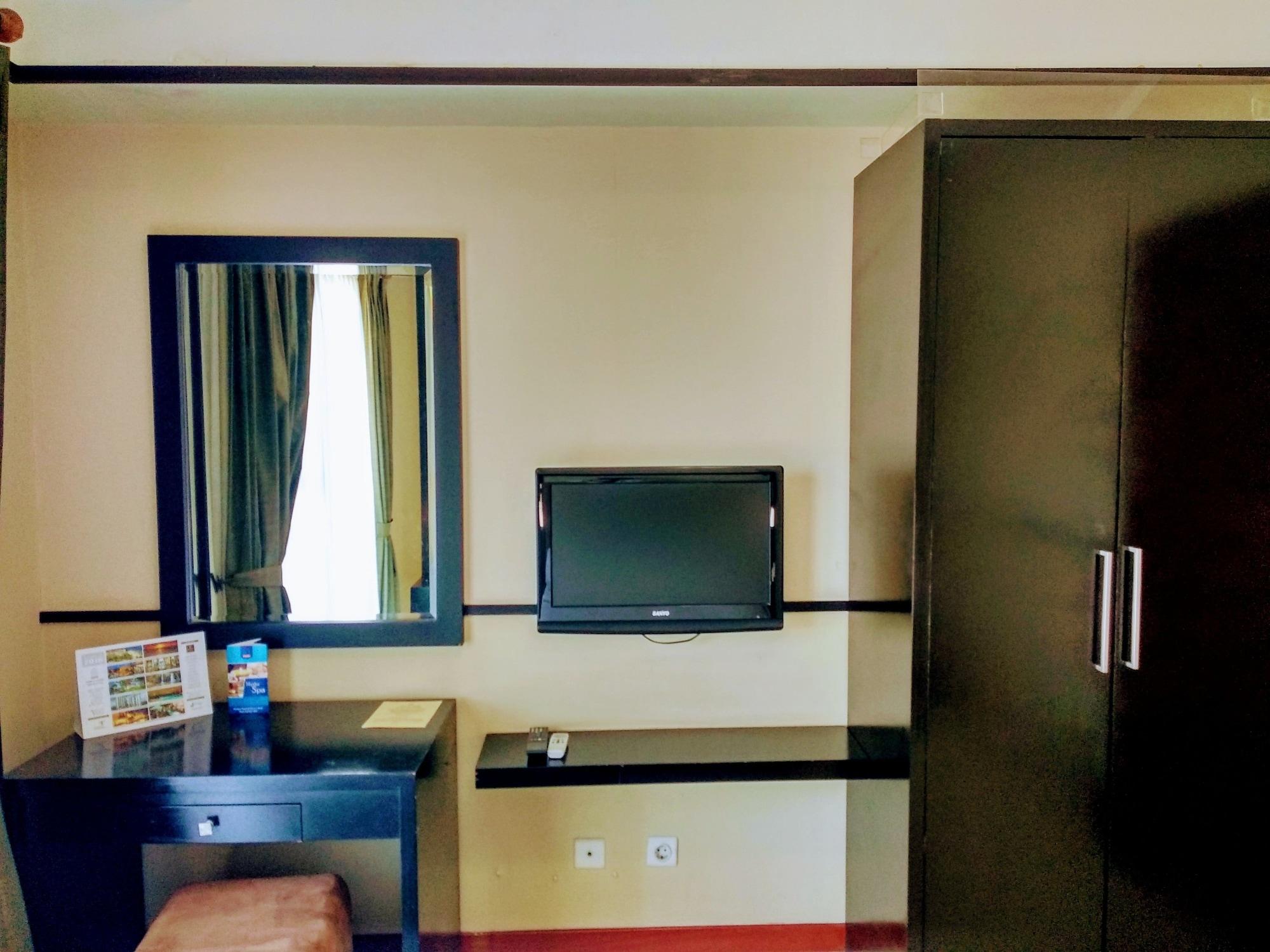 Marbella Suites Bandung Cimenyan Екстер'єр фото