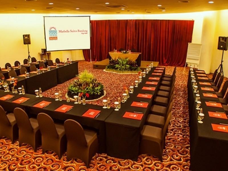Marbella Suites Bandung Cimenyan Екстер'єр фото