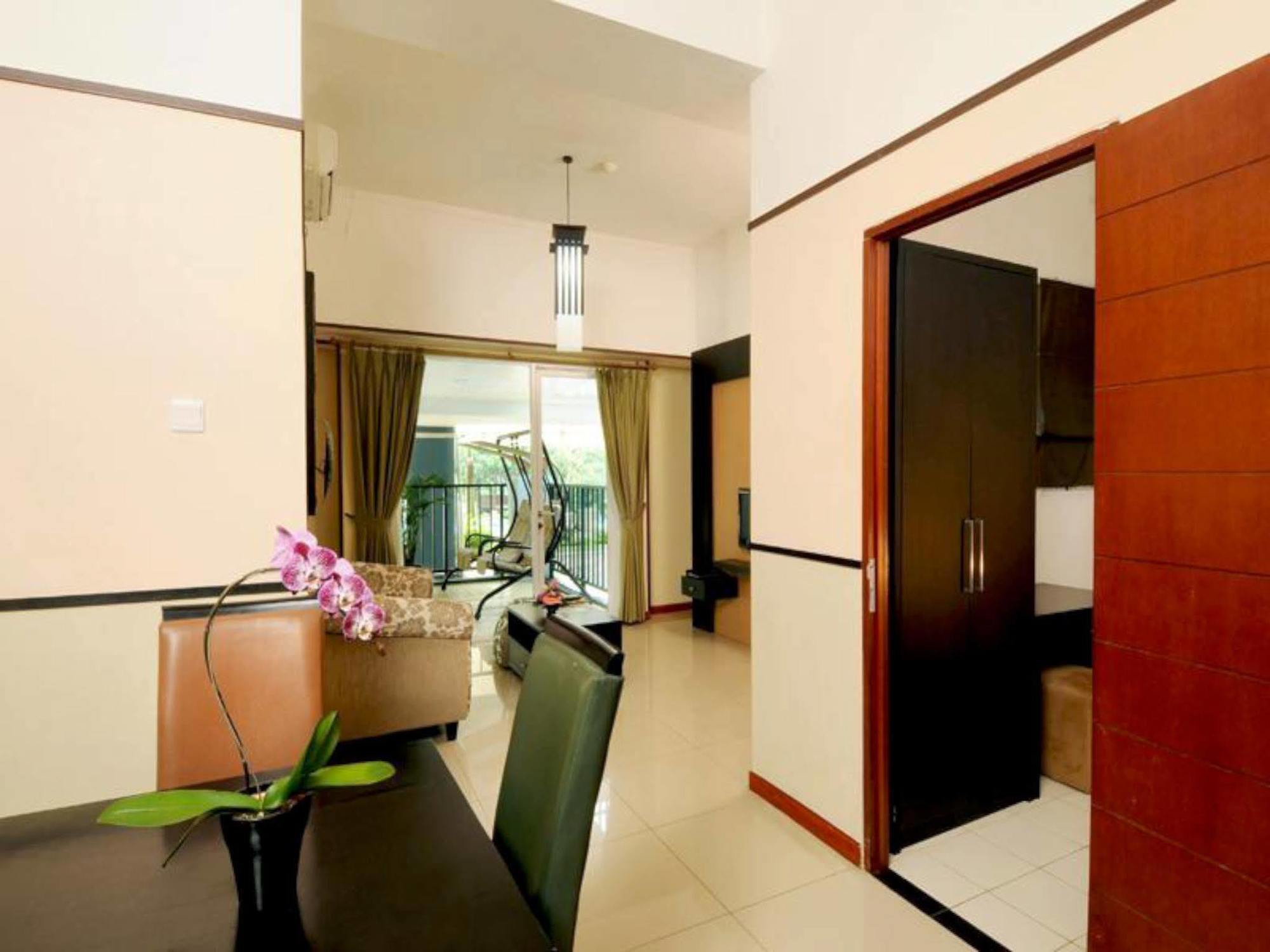 Marbella Suites Bandung Cimenyan Екстер'єр фото