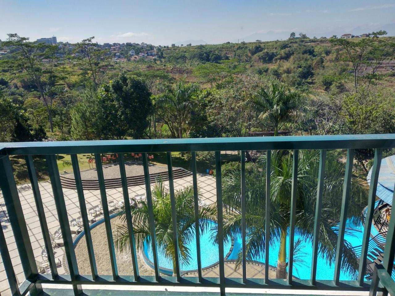 Marbella Suites Bandung Cimenyan Екстер'єр фото